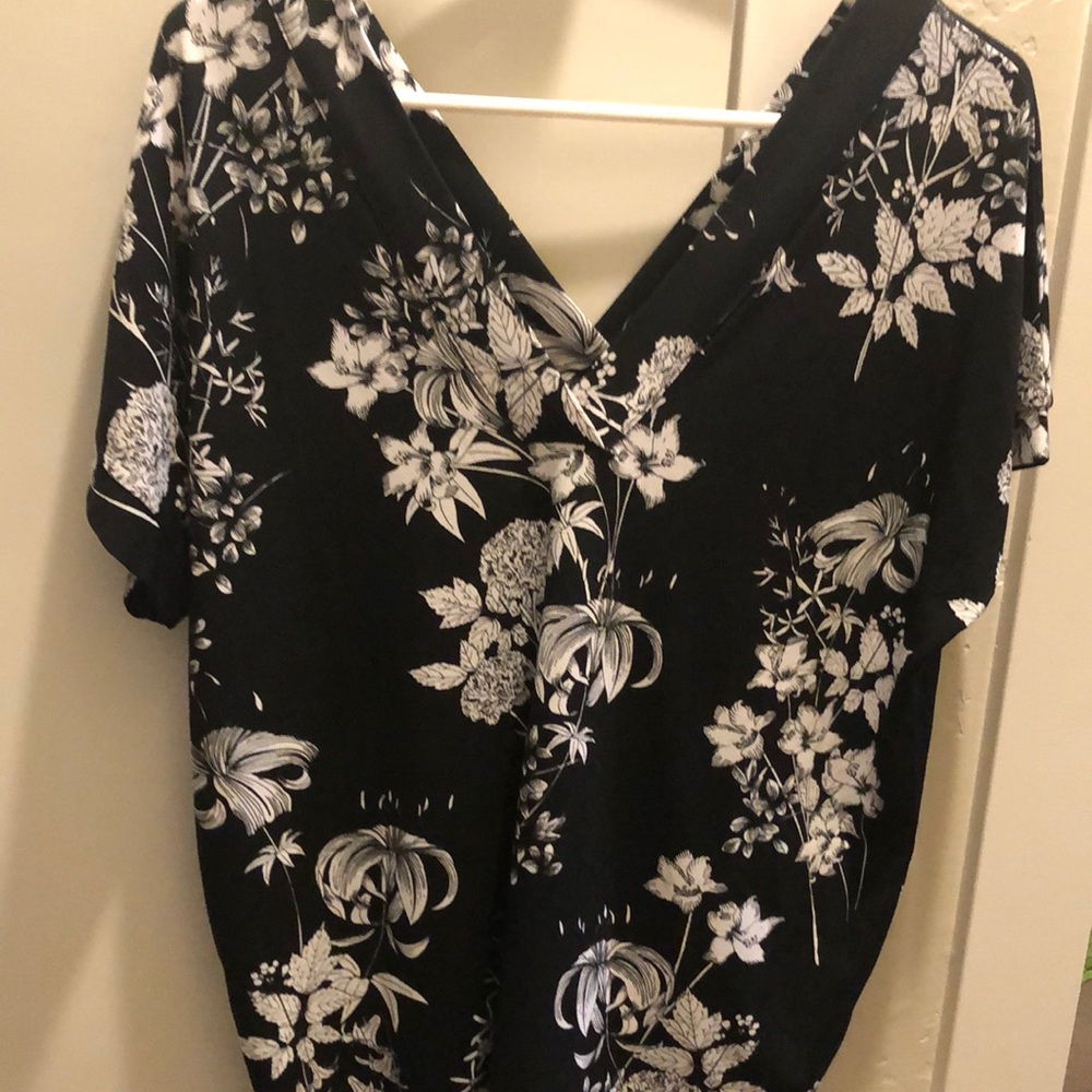 Banana Republic short sleeve